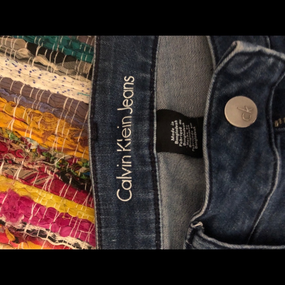 Jeans - Picture 2 of 4